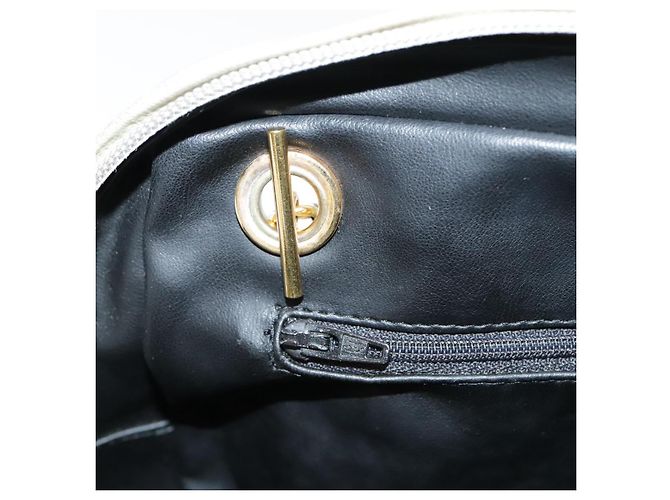 BALLY Borsa a Spalla a Catena in Pelle Bianca e Oro Auth ti2171 Bianco D'oro - vista 21