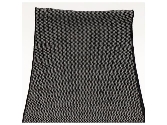Sciarpa in lana nera VERSACE Auth am6943 Nero - vista 12
