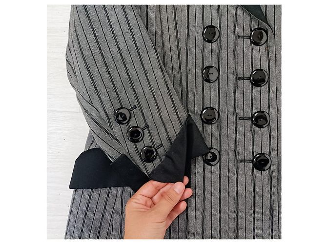 Yves Saint Laurent Blazer a rayas de doble botonadura Saint Laurent Gris - vista 4
