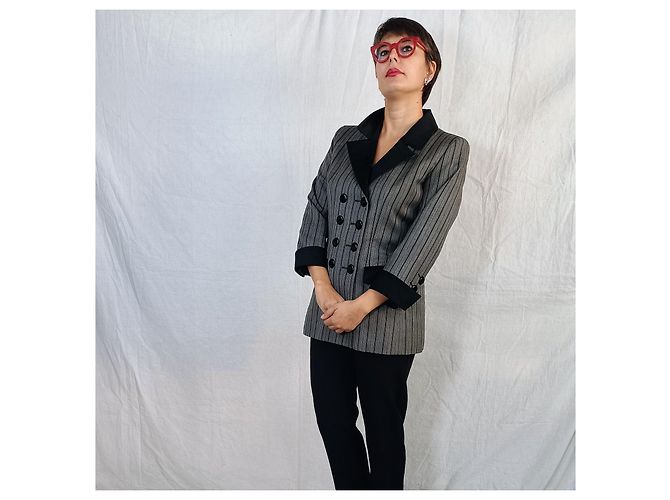 Yves Saint Laurent Blazer a rayas de doble botonadura Saint Laurent Gris - vista 5