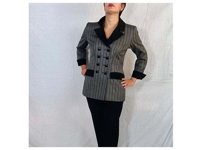 Yves Saint Laurent Blazer a rayas de doble botonadura Saint Laurent Gris - vista 8
