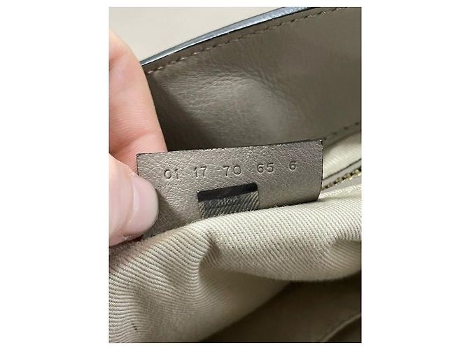 Sac à dos Chloé Faye en cuir beige et daim - vue 15