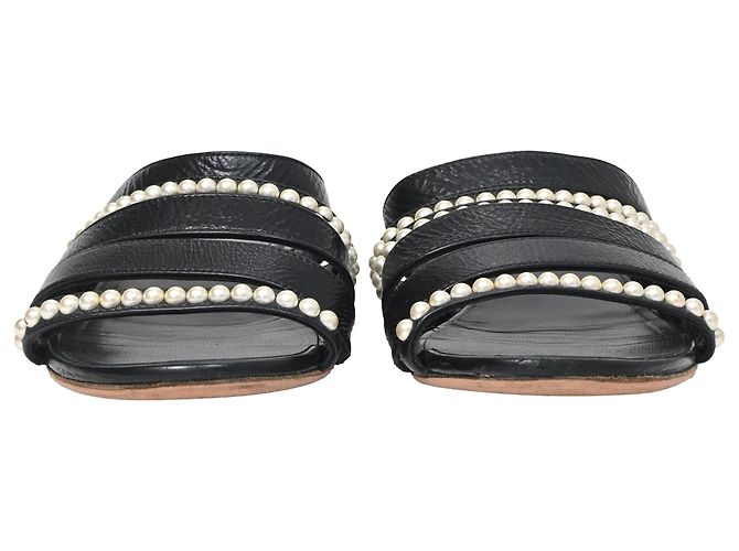 Timeless Chanel CC mocassini in pelle nera decorati con perle Nero - vista 2