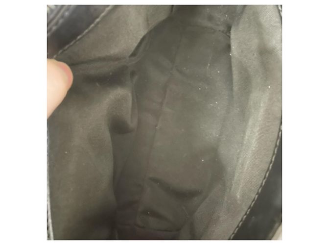 Bolsa transversal Marion Prisma com studs em couro preto de Alexander Wang - vista 5