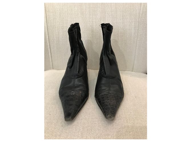 Botines CHANEL T.EU 37 Cuero Negro - vista 3