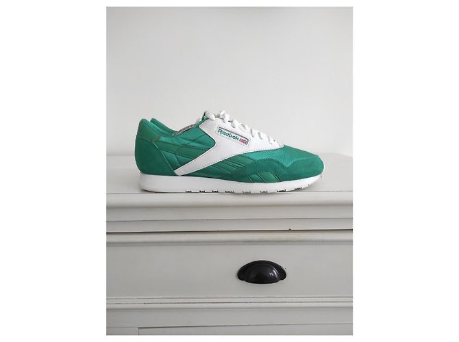 Reebok 24 KILATES F.C.V.K II GREEN Bianco - vista 3