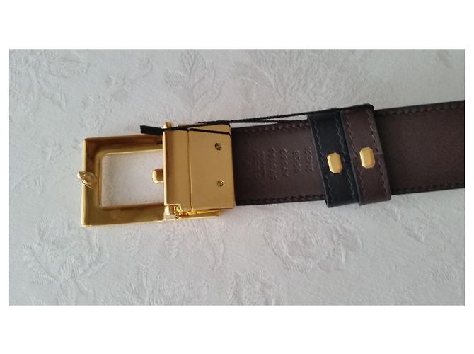GUCCI REVERSIBLE BELT WITH G SQUARE BUCKLE. Brown Black - view 3