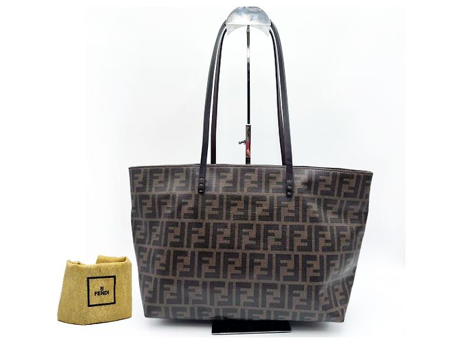 Borsa a tracolla Fendi Monogram Mamma Zucchino Bronzo - vista 17