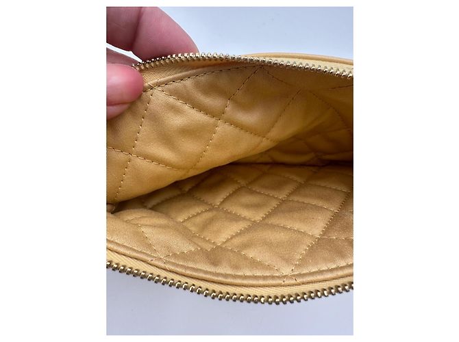 Chanel 22 Pouch aus beige Leder - Ansicht 12