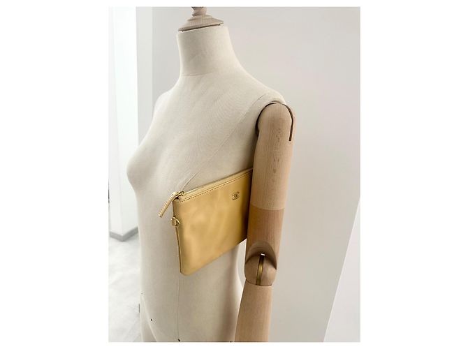 Chanel 22 Pouch aus beige Leder - Ansicht 13