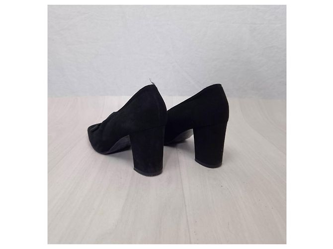 Yves Saint Laurent Chaussures en daim noir avec talon YSL - vue 8
