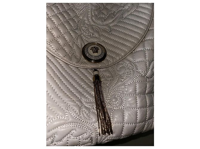 Borsa a mano Gianni Versace Altea Barocco Vanitas in pelle bianca trapuntata - vista 2