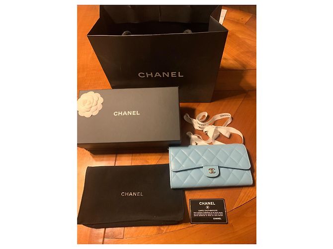 Chanel Gepolsterte Lederbörse Hellblau - Ansicht 6