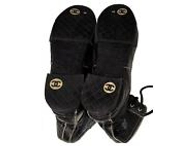 Botas de combate Chanel en lona recubierta negra Negro - vista 10