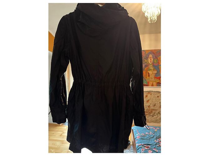 Giacca a vento Louis Vuitton Monogramma Nylon Nero - vista 3