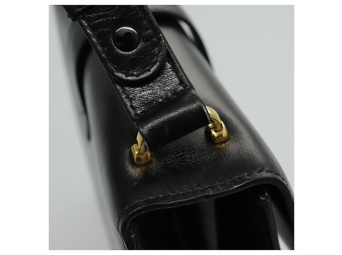 Céline Borsa a Spalla CELINE in Pelle Nera Oro Auth ar12705 Nero D'oro - vista 17