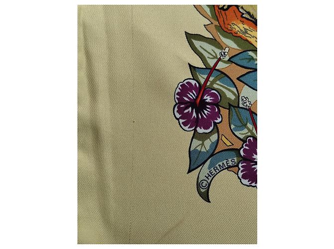Foulard Hermès Jungle Love in seta giallo - vista 4