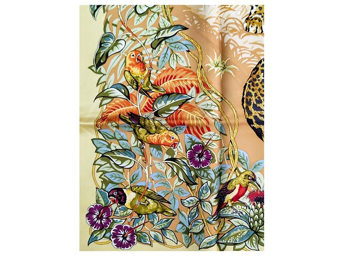 Foulard Hermès Jungle Love in seta giallo - vista 6