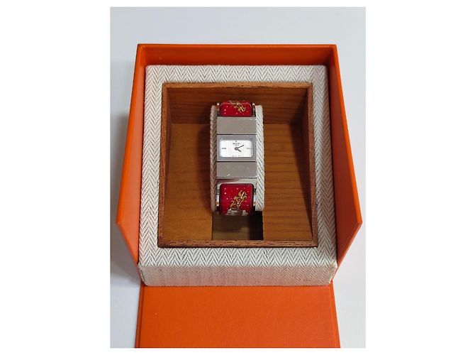 Hermès Loquet Uhr Edelstahl und Emaille rot Silber - Ansicht 10