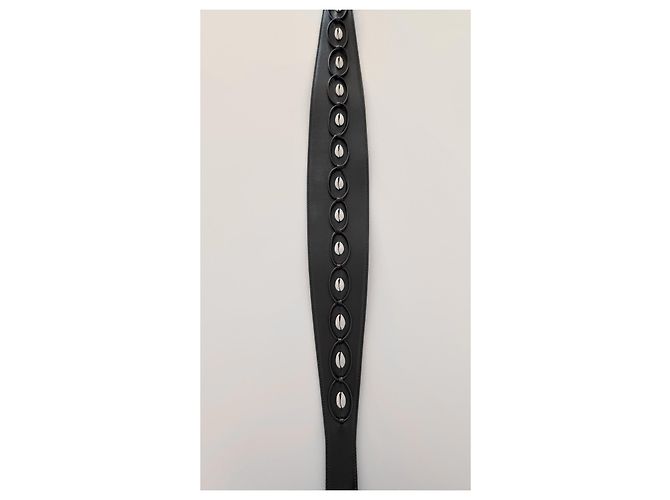 Alaïa Schwarzer Ledergürtel von Alaia mit Kaurischalen - Ansicht 10