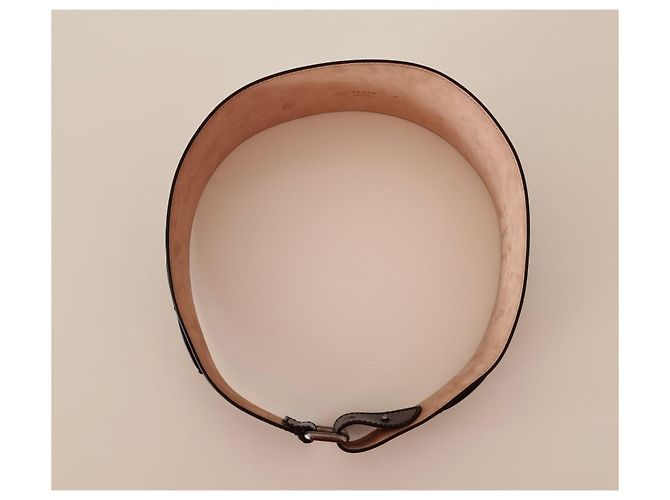 Alaïa Schwarzer Ledergürtel von Alaia mit Kaurischalen - Ansicht 5