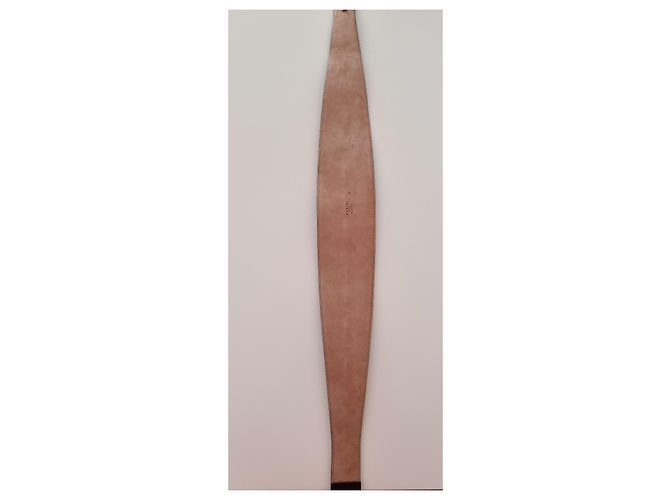 Alaïa Schwarzer Ledergürtel von Alaia mit Kaurischalen - Ansicht 7