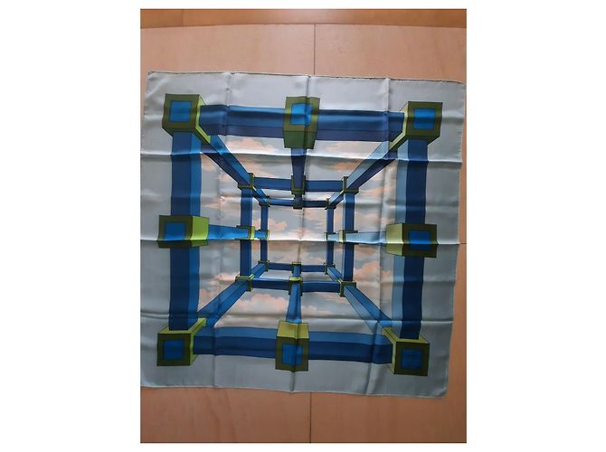 Bufanda Hermès titulada 'Perspectiva' 90 cm - Estado cercano a Nuevo Azul - vista 6