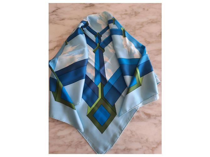 Bufanda Hermès titulada 'Perspectiva' 90 cm - Estado cercano a Nuevo Azul - vista 7