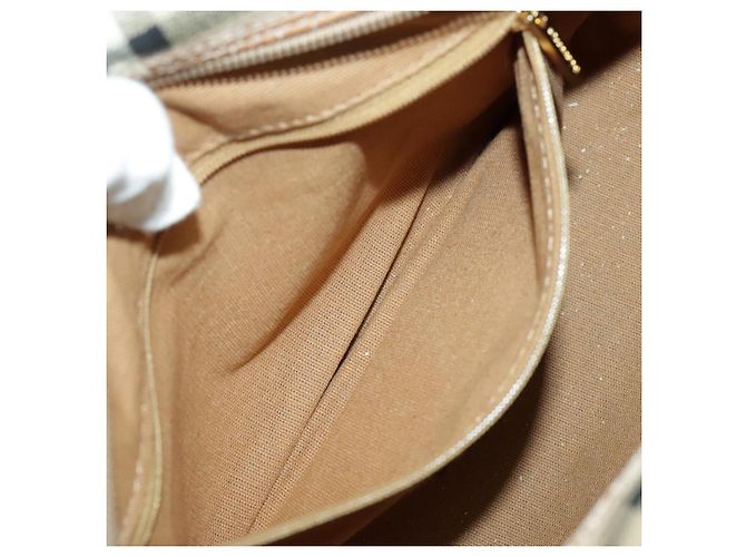 Autre Marque Borsa a spalla Burberrys Nova Check PVC Beige Oro Auth 96329 D'oro - vista 24