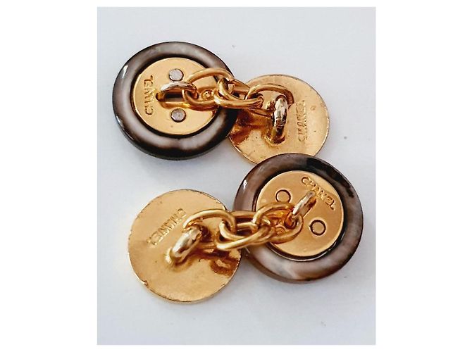 Gemelli da polso unisex vintage Chanel Gold hardware - vista 3