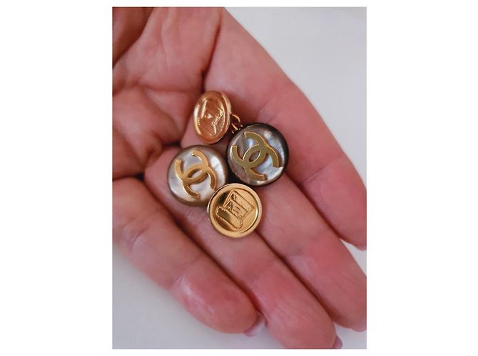 Gemelli da polso unisex vintage Chanel Gold hardware - vista 5