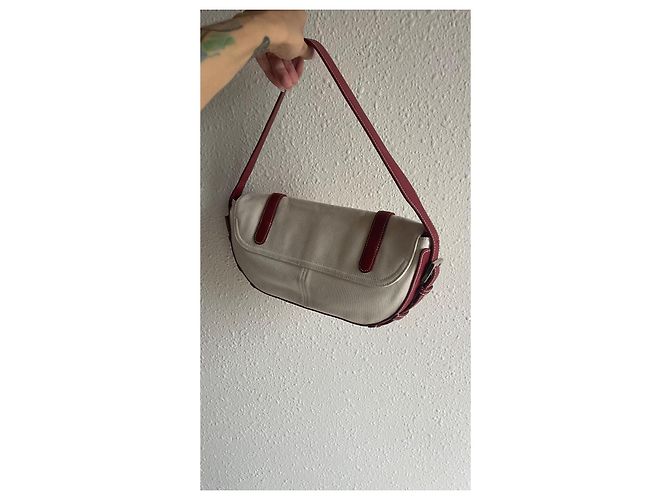 Borsa Loewe Rossa ed Eggshell in pelliccia e nylon Rosso Bianco sporco - vista 4