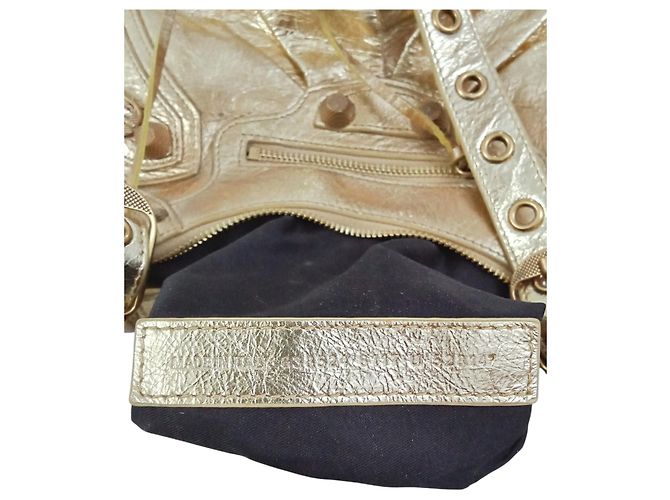 City Borsa a spalla Balenciaga Cagole in Pelle d'agnello Dorata D'oro - vista 6