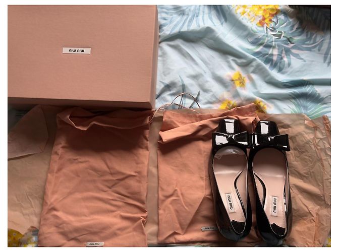 Miu Miu Lacklederabsätze EU37.5 Schwarz - Ansicht 7