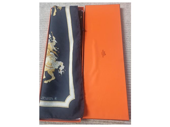 Foulard Hermès Carrousel in seta blu e giallo - vista 7