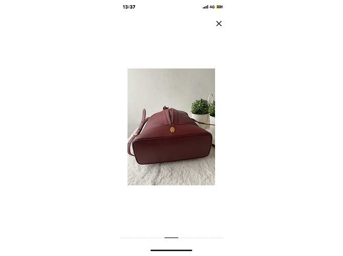 Bolso tipo bucket Cartier Must rojo oscuro piel Burdeos - vista 3