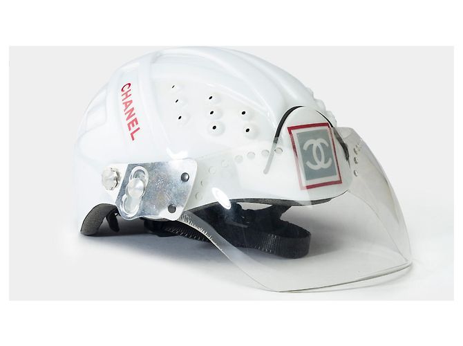 Autre Marque UNSIGNED White Plastic Accessory - 102237 - view 2