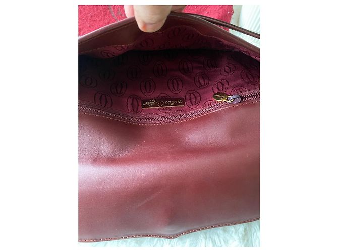 Clutch Cartier in pelle rosso scuro Bordò - vista 5