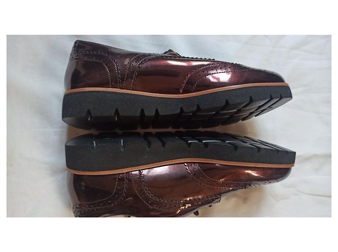 Autre Marque Derbies Gabor in pelle verniciata bordeaux Bordò - vista 3