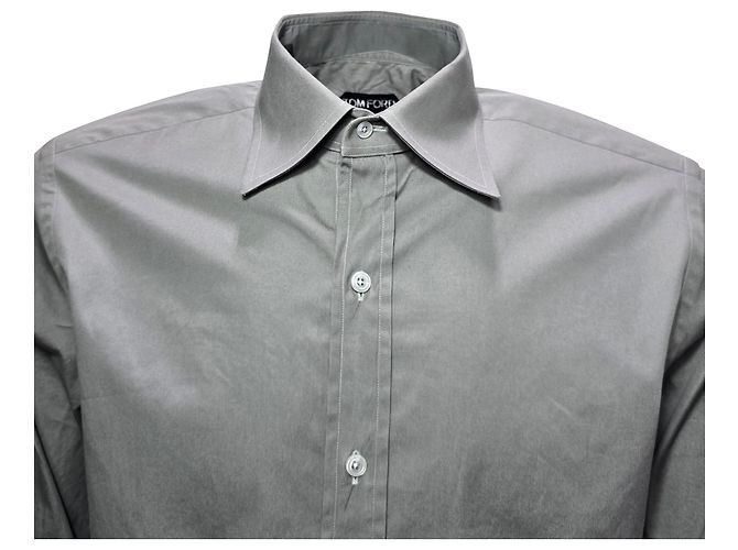 Camisa de manga longa com botão Tom Ford em algodão cinza - vista 4