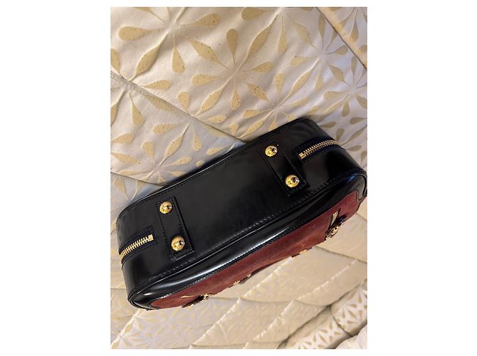 Borsa Louis Vuitton in pelle di cervo rosso scuro Bordò - vista 16