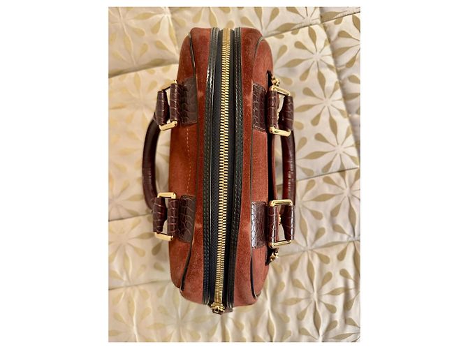 Borsa Louis Vuitton in pelle di cervo rosso scuro Bordò - vista 5