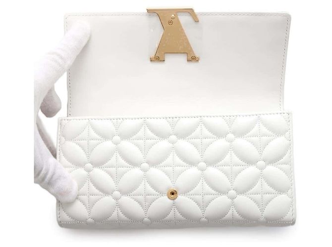 Portafoglio Lungo Capucines Monogramma Fiore Louis Vuitton Bianco - vista 4