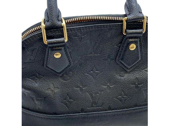 Sac à main Louis Vuitton Monogram Empreinte Neo Alma BB Noir Monogramme - vue 9