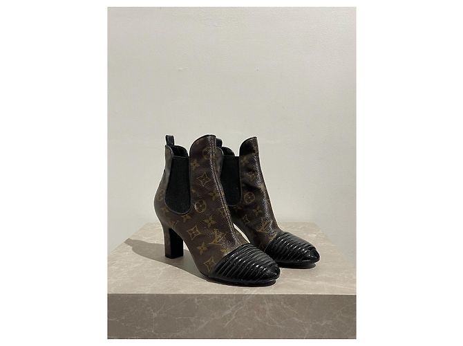 LOUIS VUITTON Stiefeletten T.EU 37.5 Stoff Braun - Ansicht 2