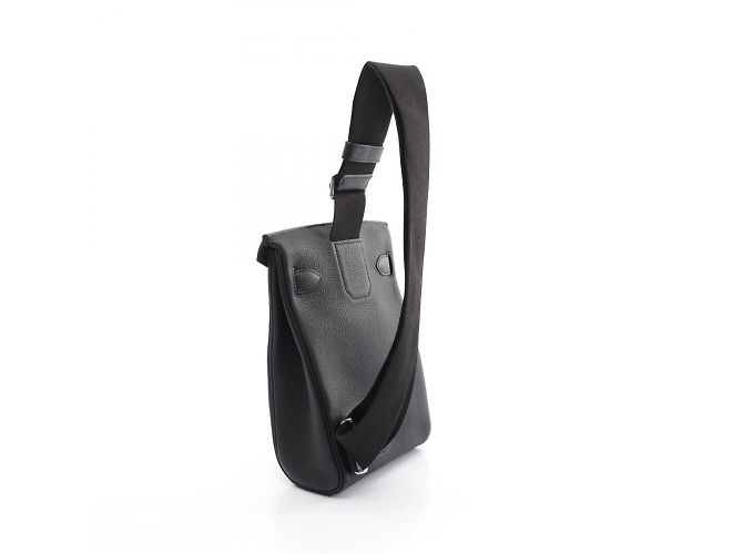 Hermès Sac de taille Hermes Kelly Akkad PM Noir - vue 3