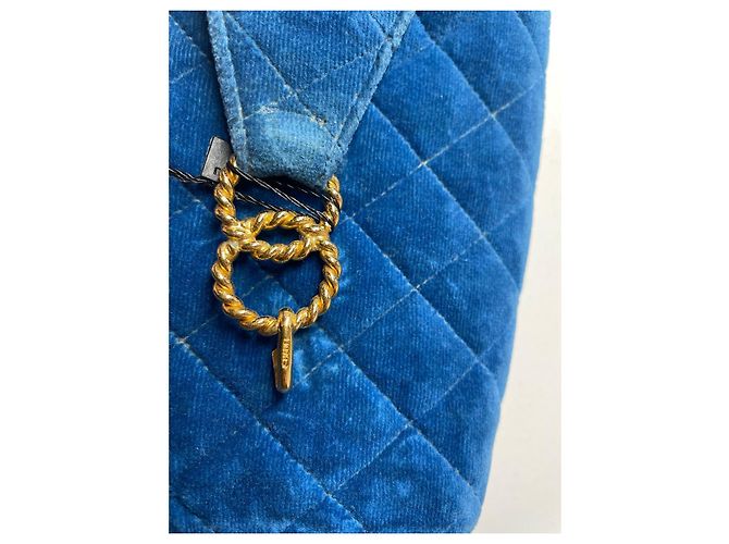 Pochette Chanel in velluto e pelle blu Nero - vista 9
