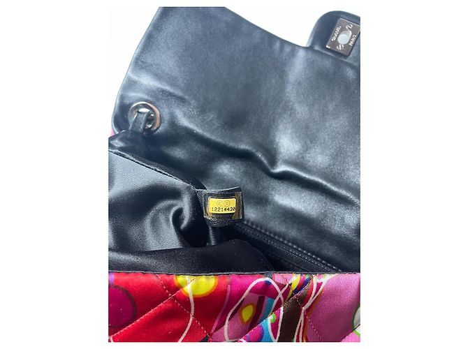 Chanel Schultertasche aus mehrfarbiger Seide Mehrfarben - Ansicht 13