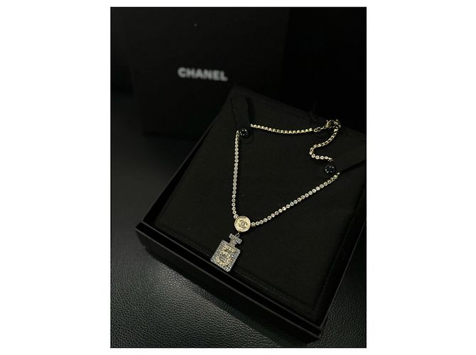 Cambon Chanel Halskette mit Anhänger Flakon Parfüm Strass No.5 2021 Golden Gold hardware - Ansicht 2