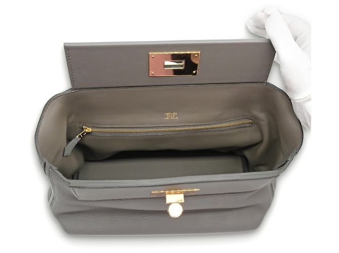Borsa Hermès 24/24 in pelle Togo Etain Grigio - vista 4